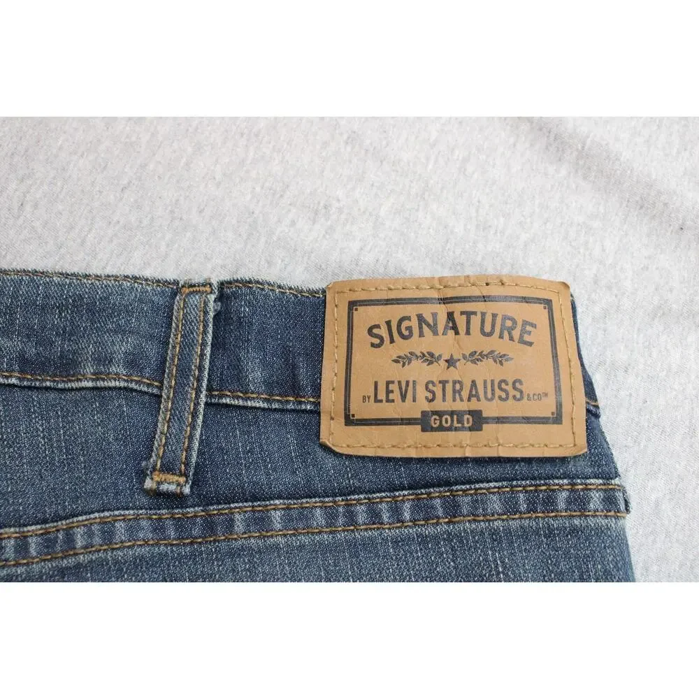 Levis Jeans Mens 40 x 30 Blue Cotton Blend Stretch Straight Signature‎ Gold